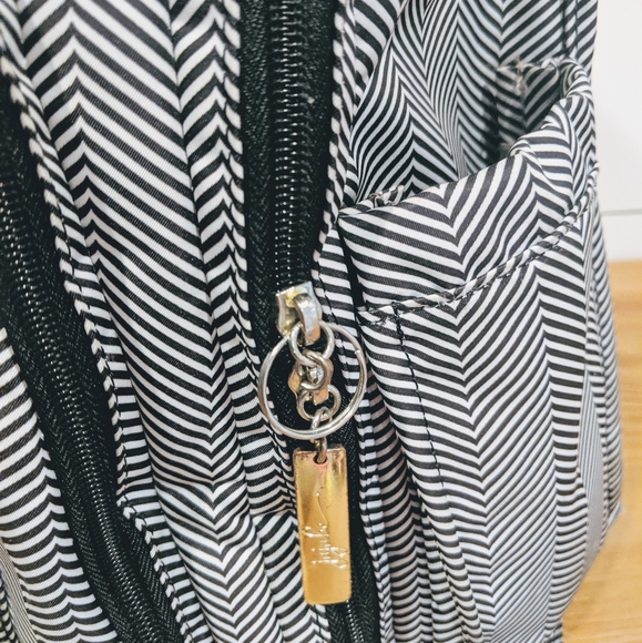 Jujube Brb - Picture 2 of 4